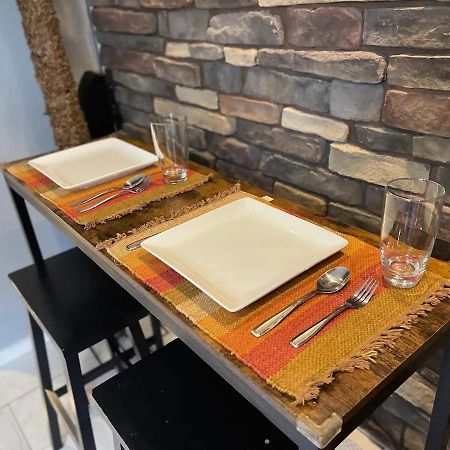 Brooklyn Spacious Space With Private Entrance, Bathroom, & Backyard - Full-Kitchen New York Buitenkant foto